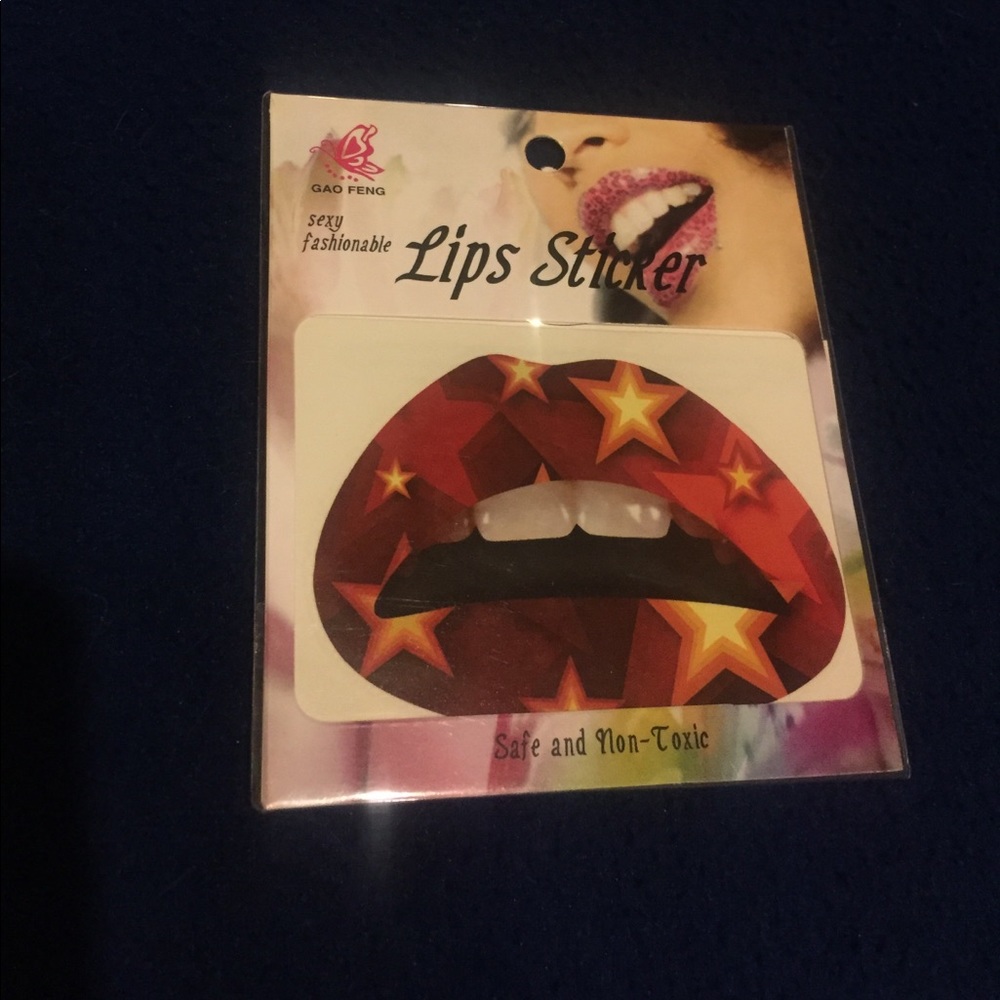 💋Sexy stars tattoo for your lips! Liquid proof for up to 8 hours!